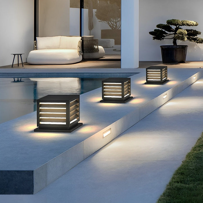 Outdoor Square Grille Post Cap Light - Solar/Hardwired Fence Column Lamp, Waterproof Landscape Lighting