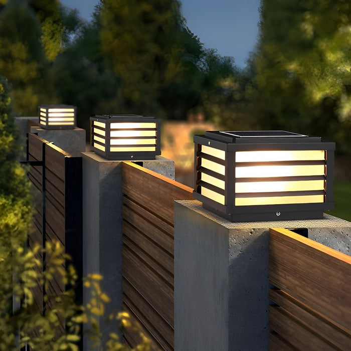 Solar Powered LED Fence Post Light, Waterproof Dusk to Dawn Security Cap for Deck/Patio/Yard