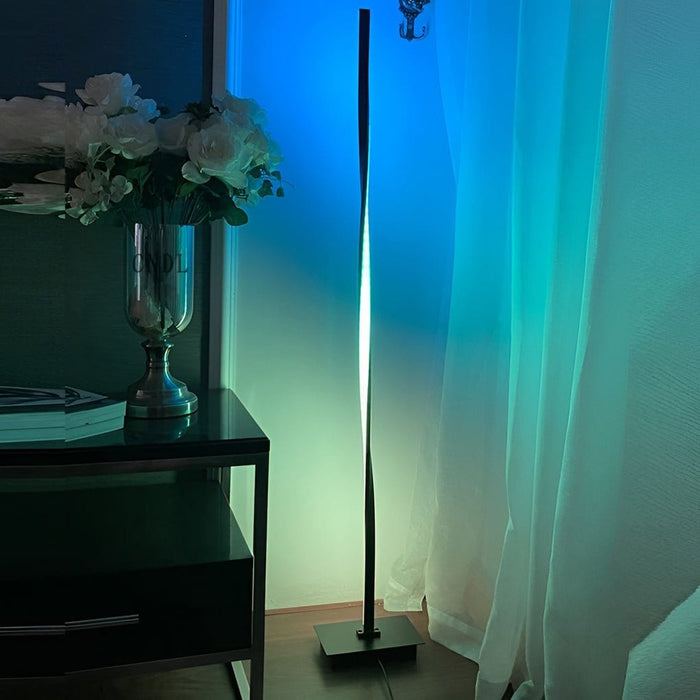 49 Inches Iron Simple Strip Stepless Dimming Helix Floor Lamp with Remote Control RGB LED Standing Lamp