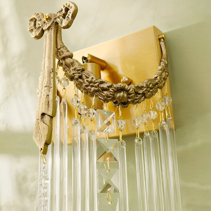 Vintage French Crystal Brass Wall Sconce, Luxury Accent Lighting, Dining Room/Bar/Living Room