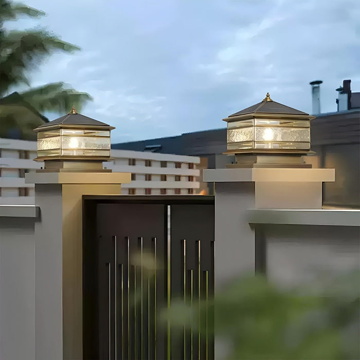 Waterproof Vintage Outdoor Fence Post Light - Classic Design, Durable Construction