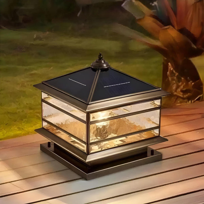 Waterproof Vintage Outdoor Fence Post Light - Classic Design, Durable Construction