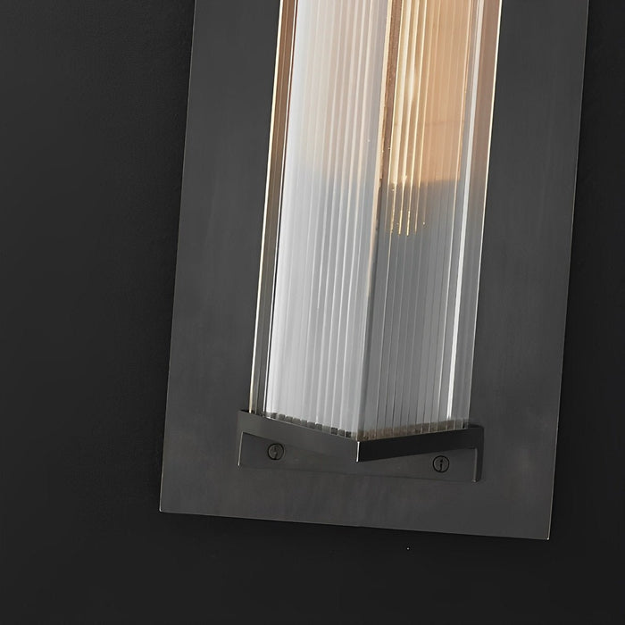 Solar Vintage Outdoor Wall Light Fixture - Classic Design, Energy Efficient / Dusk-to-Dawn Sensor