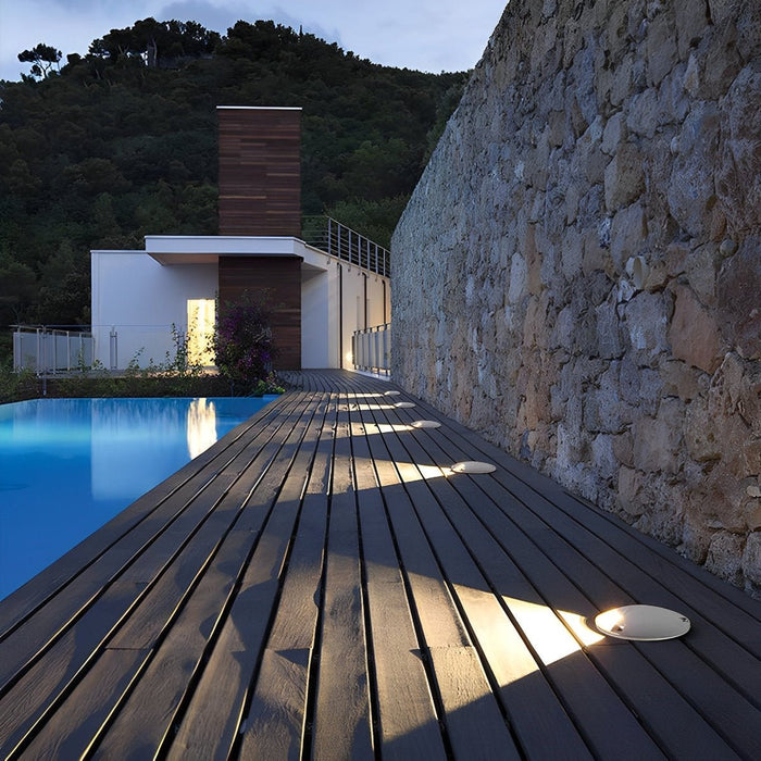 Recessed LED Step Light - Outdoor Walkway/Deck/Stair Lighting, Round Design