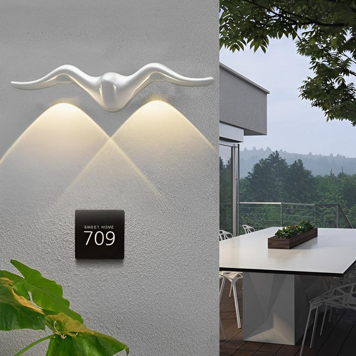 Animal Shape Outdoor LED Wall Light - Waterproof Modern Exterior Sconce, Butterfly/Starfish Design, Black/White Finish