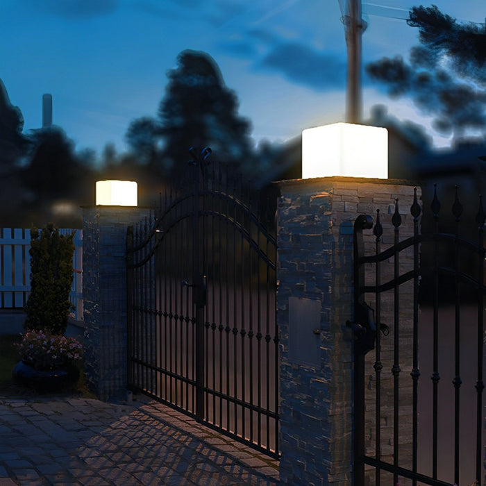 Solar Dusk to Dawn, Waterproof Modern Square LED Outdoor Post Light for Fence/Patio/Yard Security