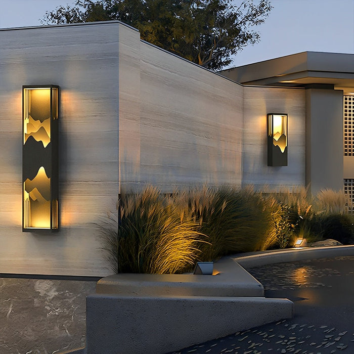 Solar Outdoor Wall Sconce, Waterproof Landscape Lighting, Dusk to Dawn, Garden/Patio/Yard