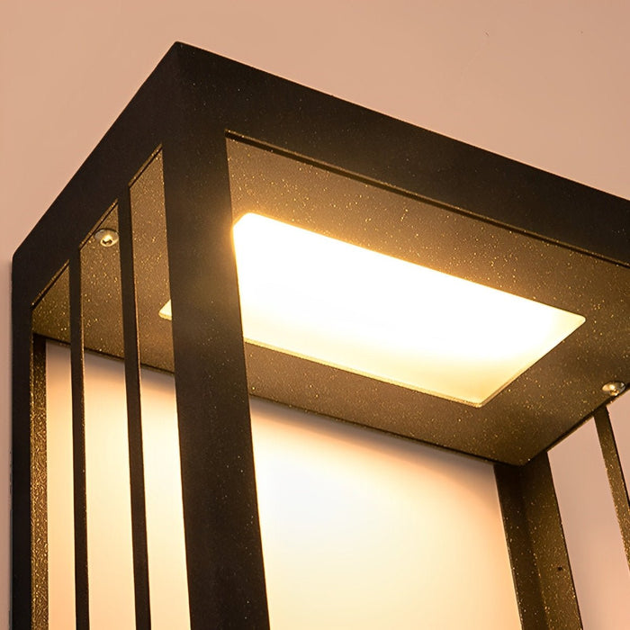 Solar Outdoor Wall Sconce, Waterproof Landscape Lighting, Dusk to Dawn, Garden/Patio/Yard