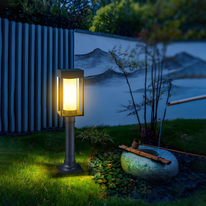 Solar Outdoor Post Light, IP55 Waterproof, Die-cast Aluminum, Pathway/Lawn/Garden