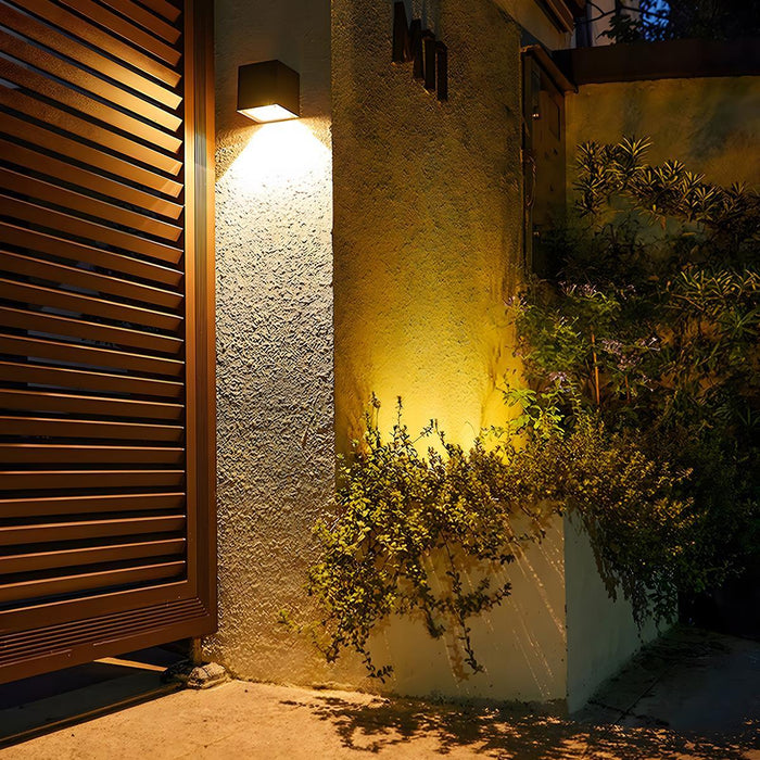 Outdoor Wall Sconce, Up Down LED, IP65 Waterproof, Solar/Hardwired, Die-cast Aluminum for Patio/Porch/Yard