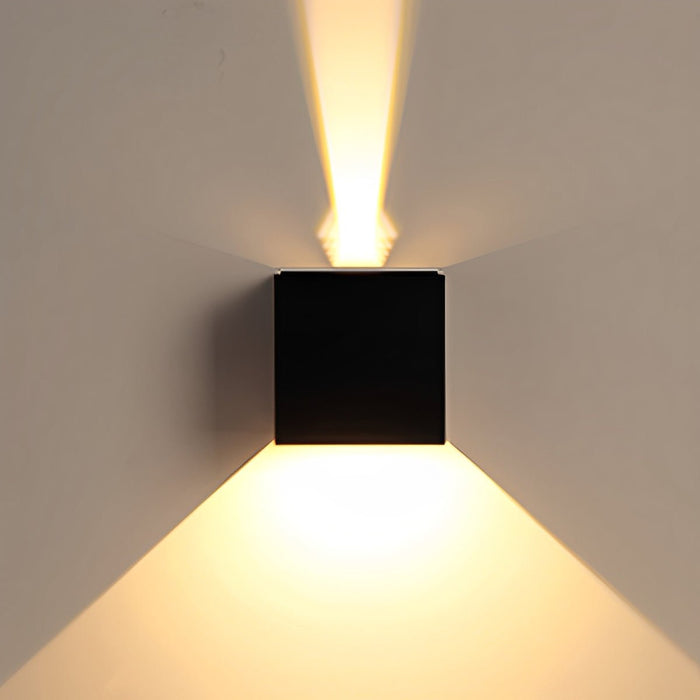 Outdoor Wall Sconce, Up Down LED, IP65 Waterproof, Solar/Hardwired, Die-cast Aluminum for Patio/Porch/Yard